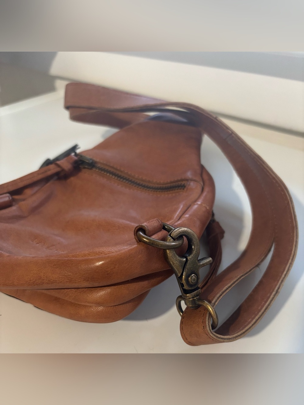 NWT Leather Crossbody Sling Bag with Geometric Stitching - Picture 4 of 9